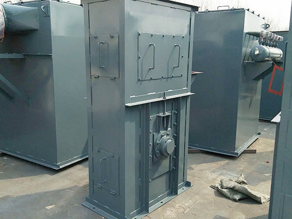 斗式提升机一角